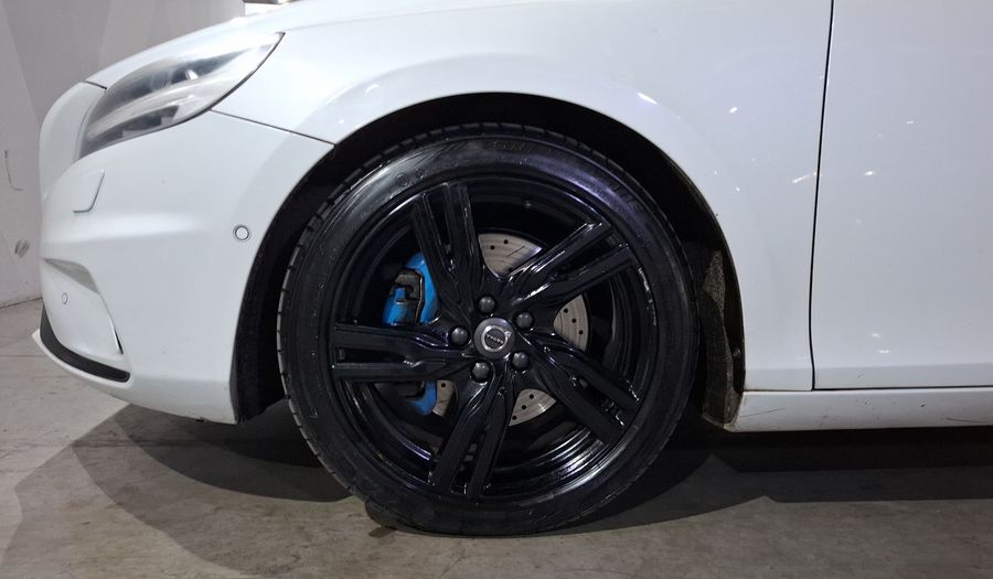 Volvo V40 2.0 R-DESIGN T5 Hatchback 2017