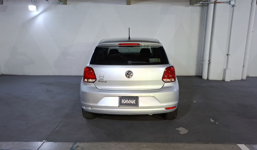 Volkswagen Polo 1.6 MT Hatchback 2016