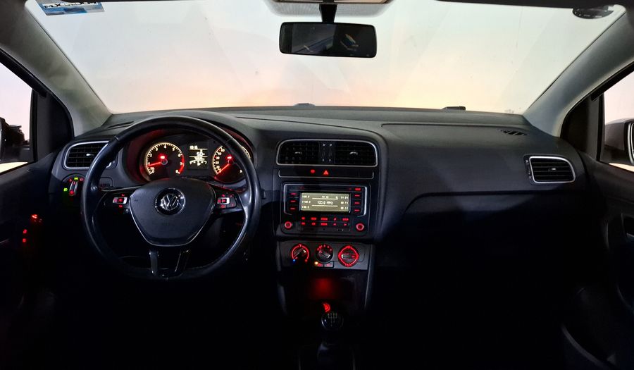 Volkswagen Polo 1.6 MT Hatchback 2016