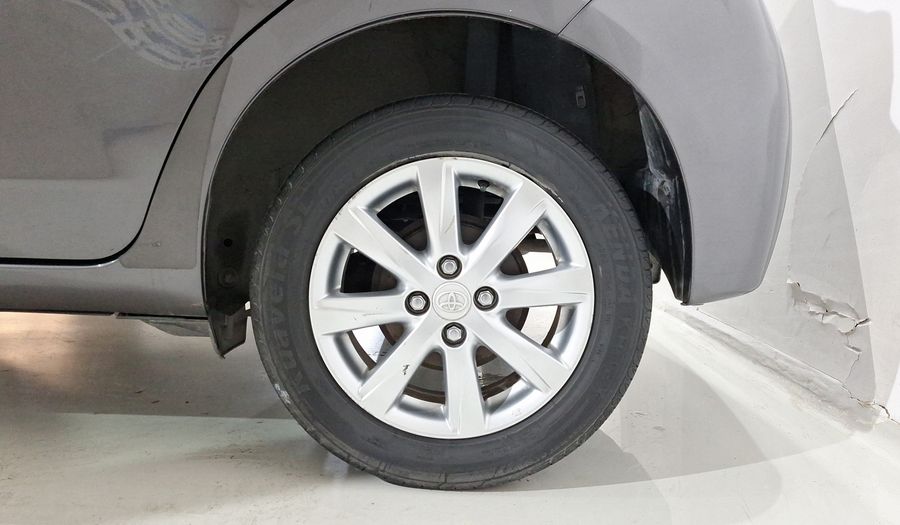 Toyota Yaris 1.5 PREMIUM AT 5PTAS Hatchback 2016