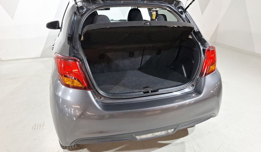 Toyota Yaris 1.5 PREMIUM AT 5PTAS Hatchback 2016