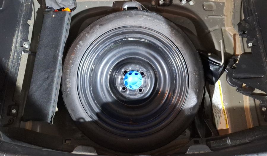 Toyota Yaris 1.5 PREMIUM AT 5PTAS Hatchback 2016