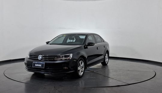 Volkswagen • Vento