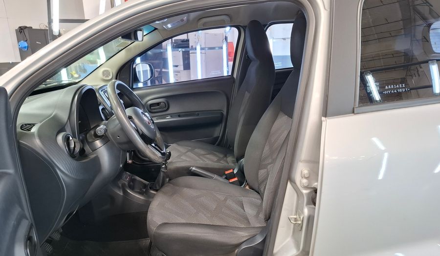 Fiat Mobi 1.0 EASY TOP Hatchback 2017