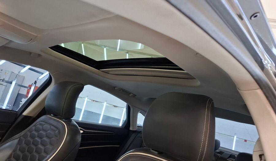 Ford Mondeo 2.0 VIGNALE HYBRID AUTO Sedan 2019