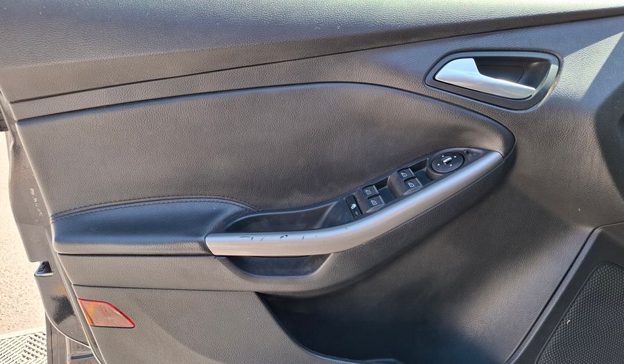 Ford Focus Iii 2.0 SE PLUS Sedan 2014