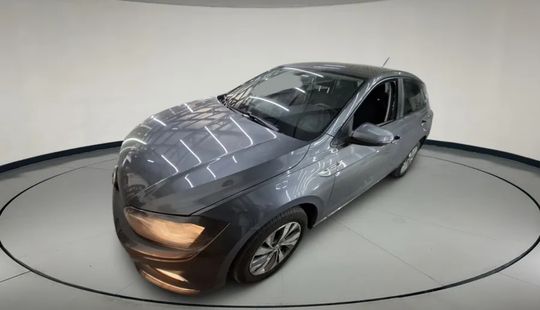 Volkswagen • Polo