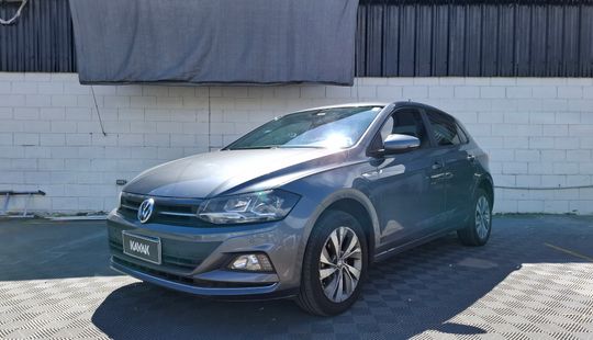 Volkswagen • Polo