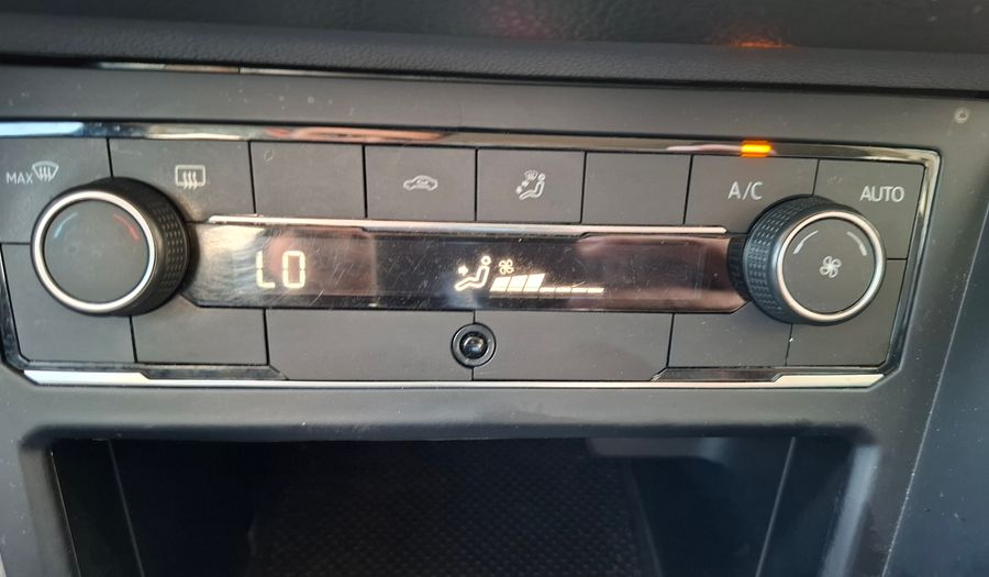 Volkswagen Polo 1.6 MSI HIGHLINE AUTO Hatchback 2019