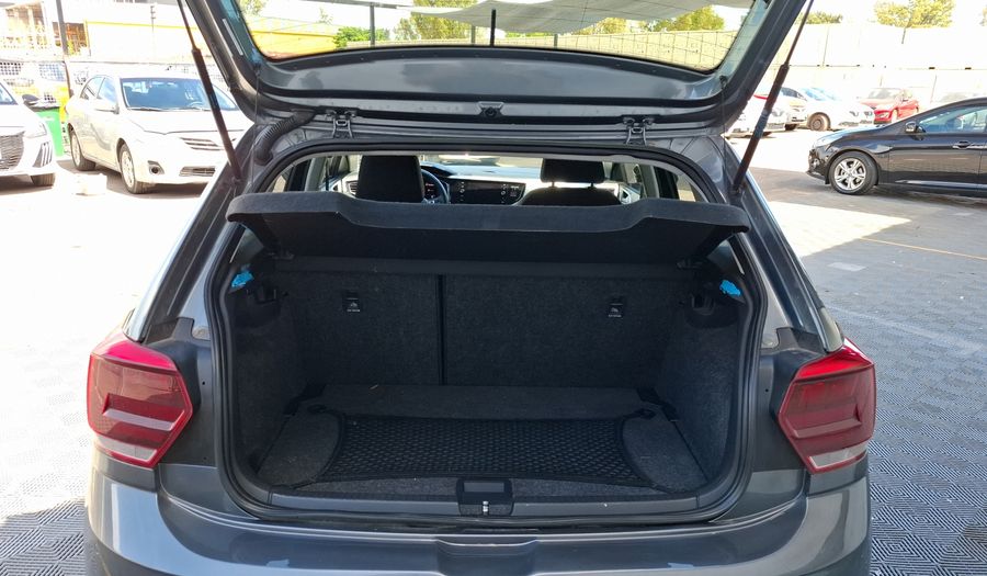 Volkswagen Polo 1.6 MSI HIGHLINE AUTO Hatchback 2019