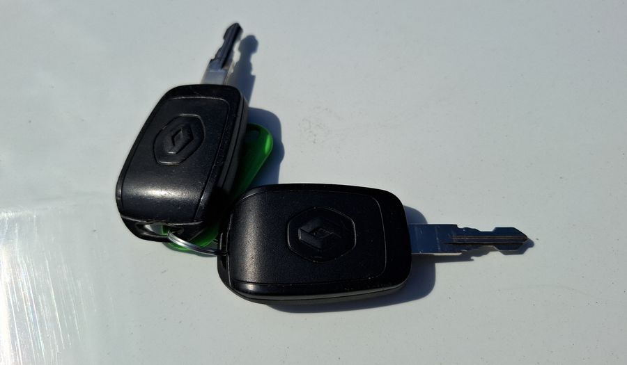 Renault Sandero 1.6 AUTHENTIQUE Hatchback 2017