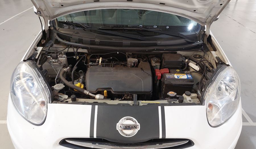 Nissan March S Hatchback 2014