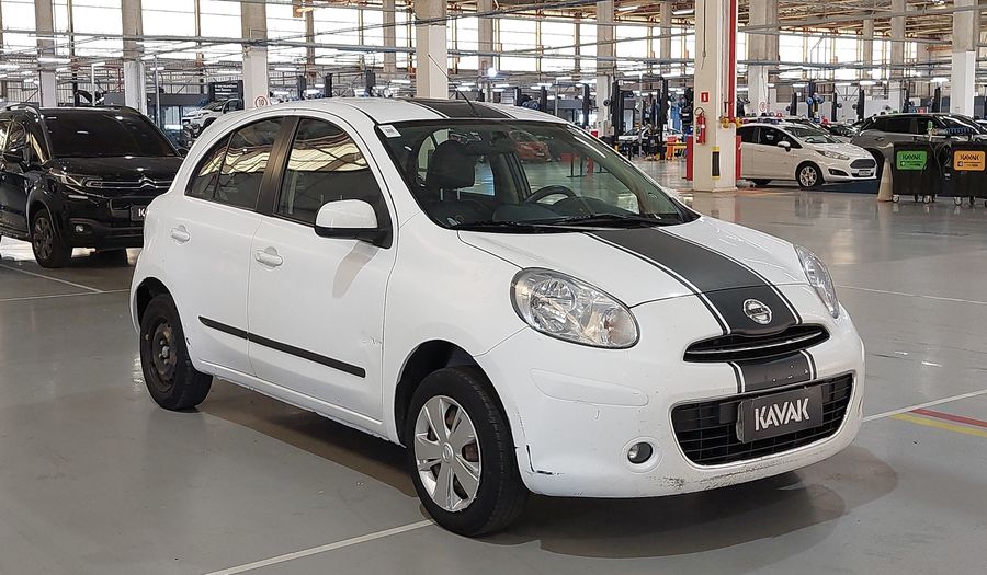 Nissan March S Hatchback 2014