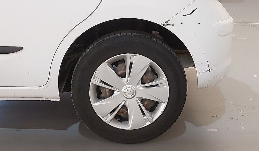 Nissan March S Hatchback 2014