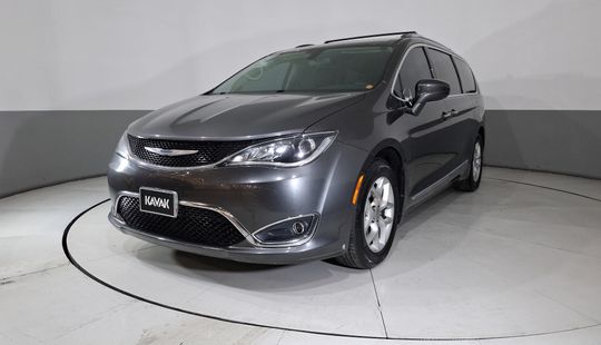 Chrysler • Pacifica