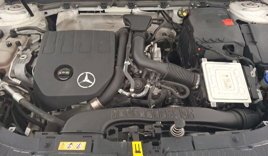 Mercedes Benz Clase Glb 1.3 200 STYLE DCT Suv 2021