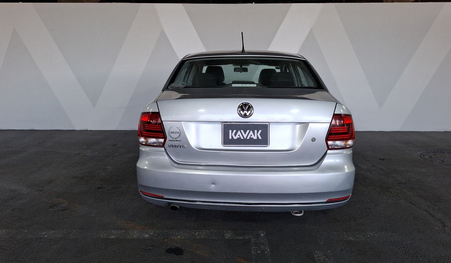 Volkswagen Vento 1.6 STARTLINE Sedan 2020