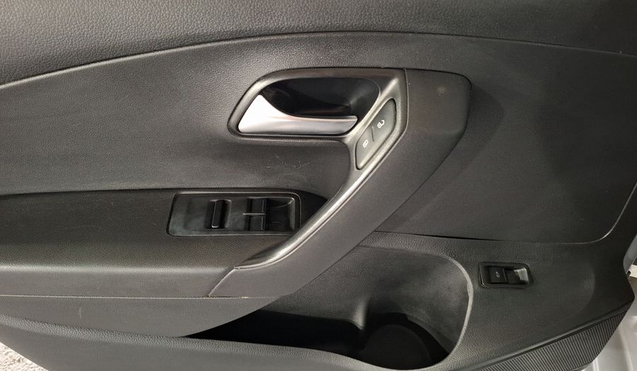 Volkswagen Vento 1.6 STARTLINE Sedan 2020