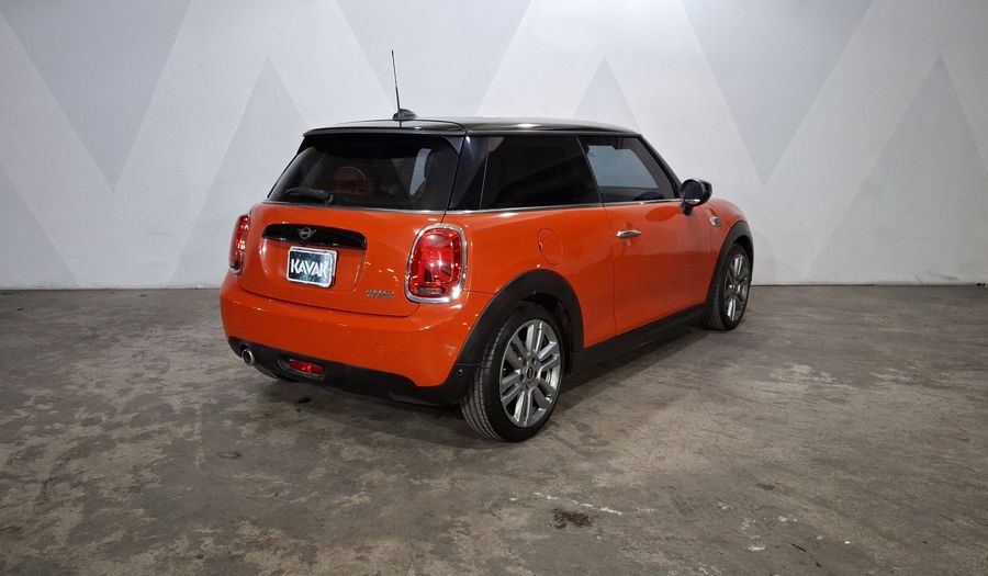 Mini Cooper 1.5 COOPER PEPPER DCT Hatchback 2021