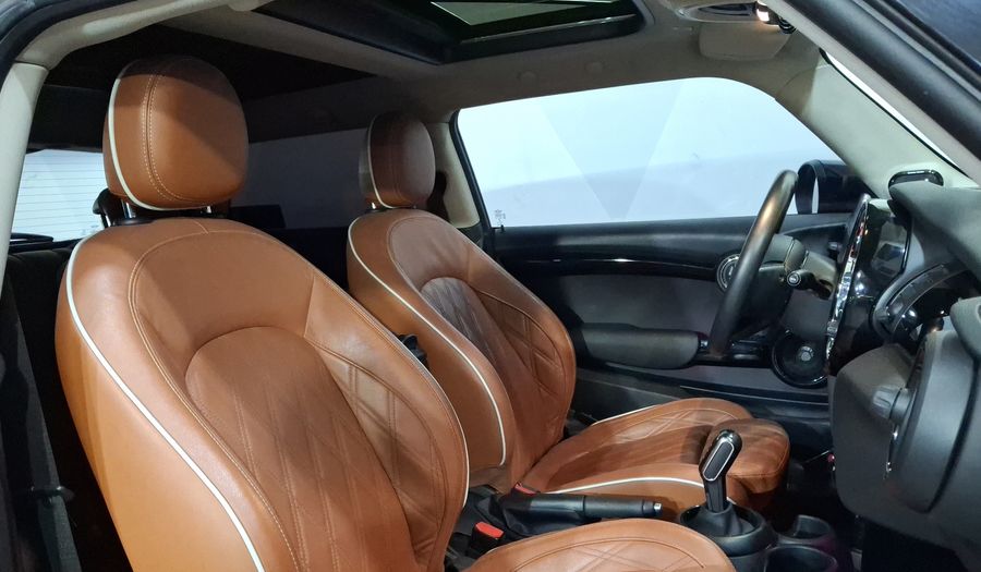 Mini Cooper 1.5 COOPER PEPPER DCT Hatchback 2021