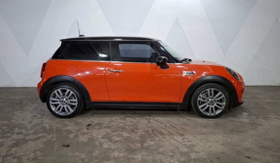Mini Cooper 1.5 COOPER PEPPER DCT Hatchback 2021