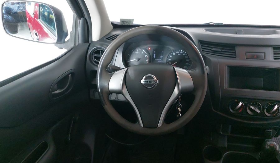 Nissan Np300 2.5 PICK UP TM DH AC PAQ. SEG. 6VEL Pickup 2019