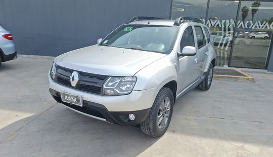 Renault • Duster