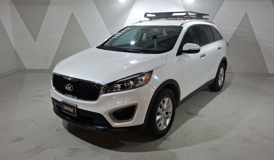 Kia Sorento 2.4 LX AT Suv 2016