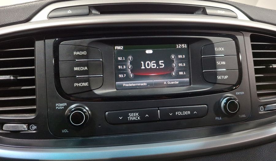 Kia Sorento 2.4 LX AT Suv 2016