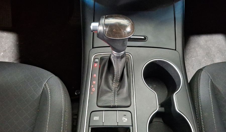 Kia Sorento 2.4 LX AT Suv 2016