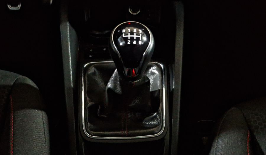 Seat Ibiza 1.2 SC FR RED PACK MT Hatchback 2017