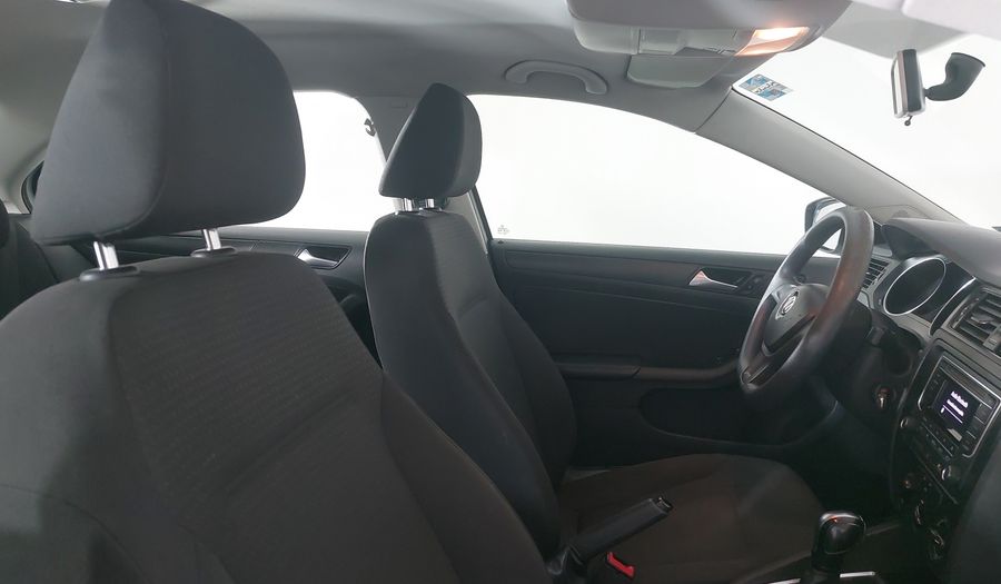 Volkswagen Jetta 2.0 TIP Sedan 2018