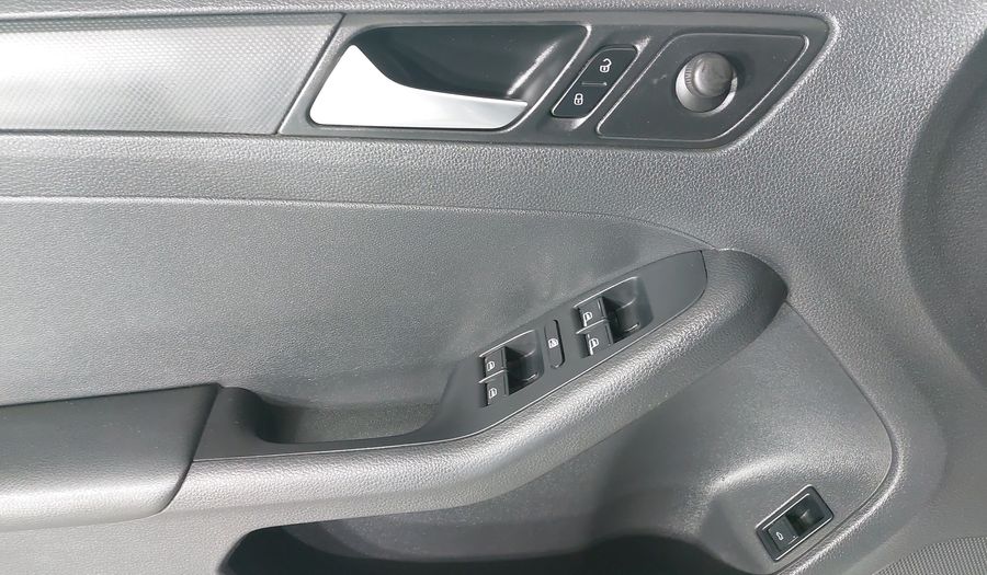 Volkswagen Jetta 2.0 TIP Sedan 2018