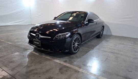 Mercedes Benz • Clase C