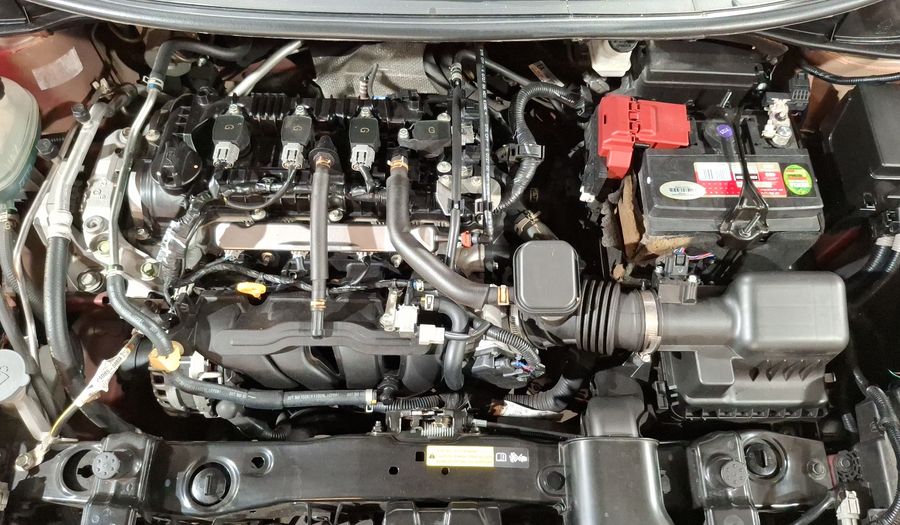 Nissan Versa 1.6 ADVANCE CVT Sedan 2020