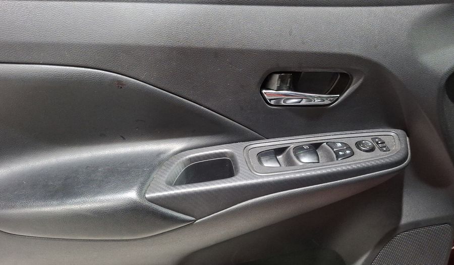 Nissan Versa 1.6 ADVANCE CVT Sedan 2020