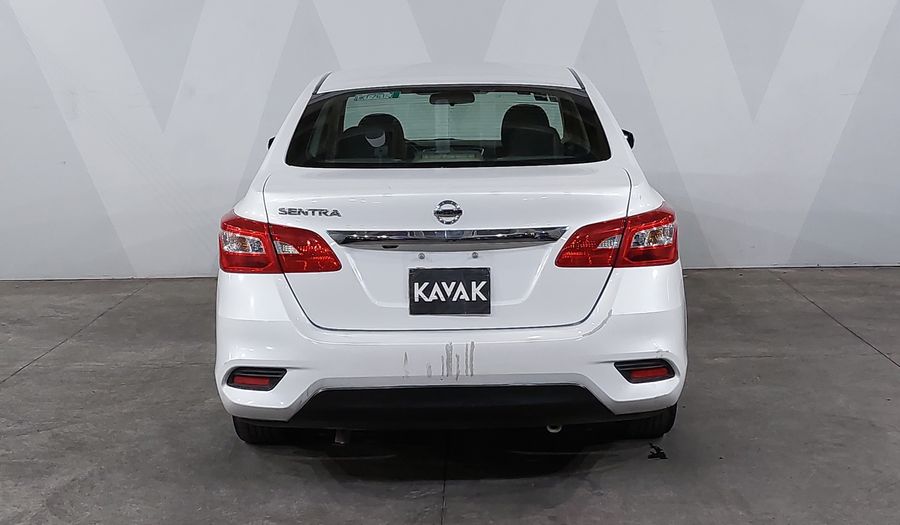 Nissan Sentra 1.8 ADVANCE Sedan 2018