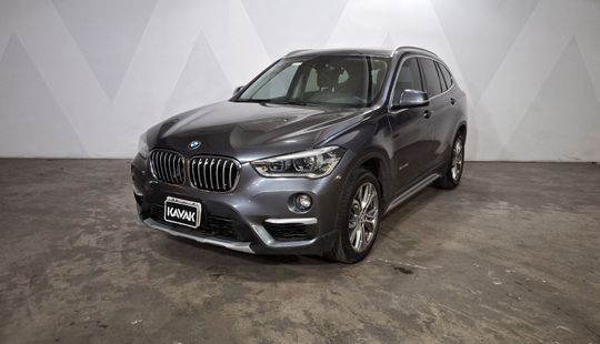 Bmw • X1