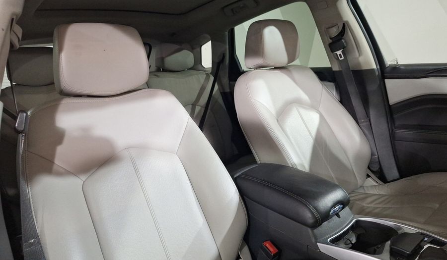 Cadillac Srx 3.6 SRX LUXURY A AT Suv 2016