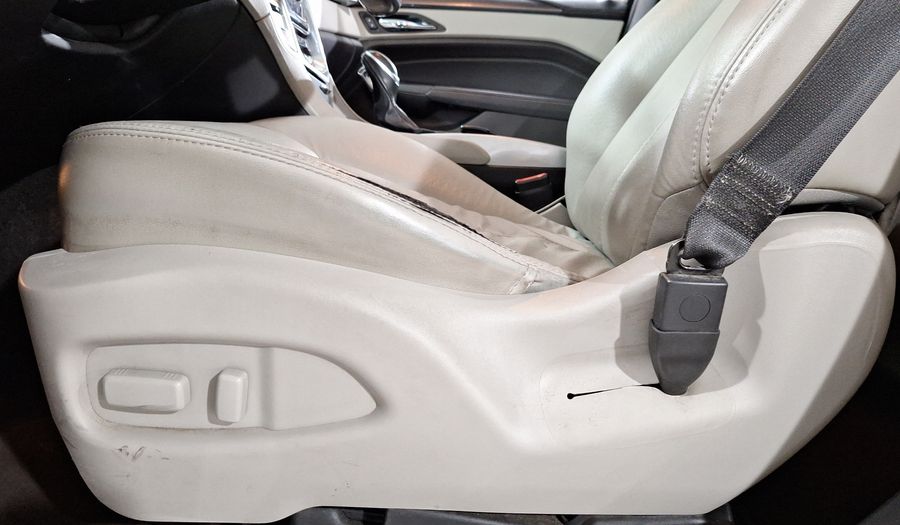 Cadillac Srx 3.6 SRX LUXURY A AT Suv 2016