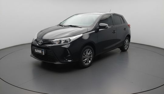 Toyota • Yaris