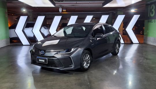 Toyota • Corolla