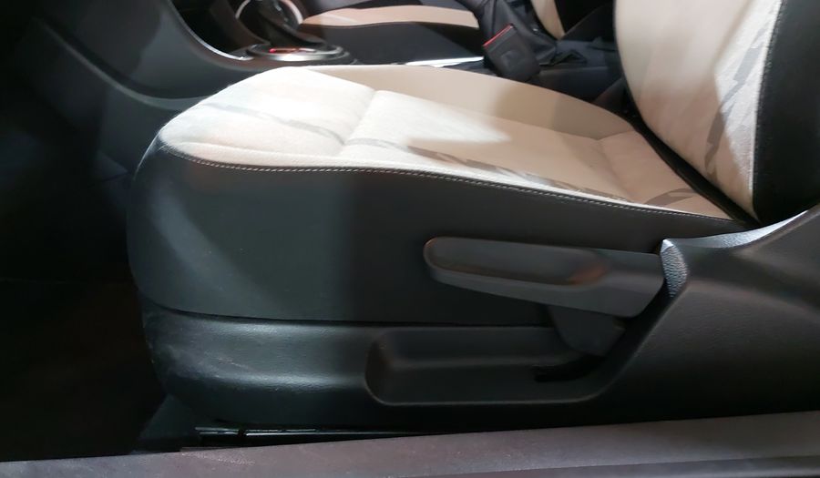 Volkswagen Beetle 2.5 COAST AUTO Hatchback 2018