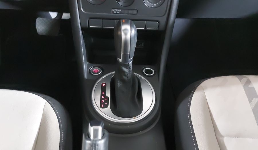 Volkswagen Beetle 2.5 COAST AUTO Hatchback 2018