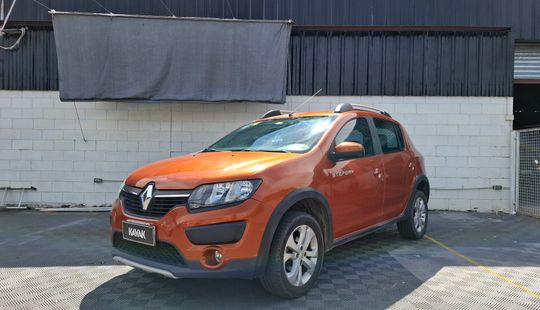 Renault • Sandero Stepway