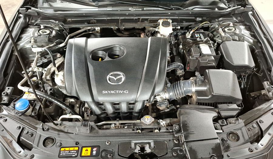 Mazda 3 2.0 MHEV I SPORT AUTO Sedan 2023