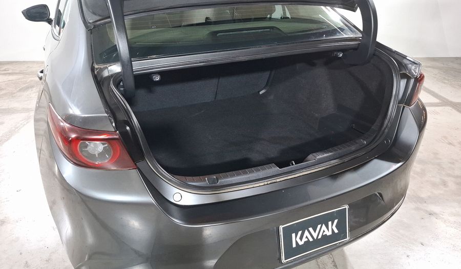 Mazda 3 2.0 MHEV I SPORT AUTO Sedan 2023