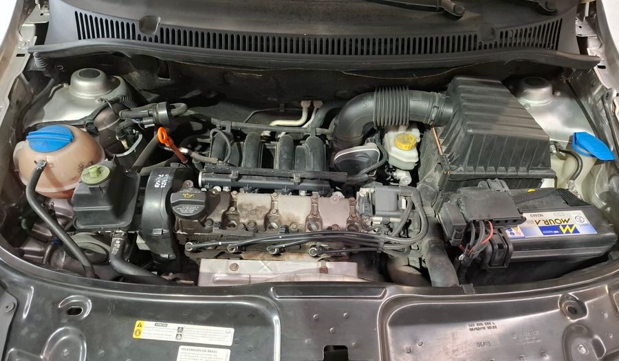 Volkswagen Fox 1.6 COMFORTLINE Hatchback 2013