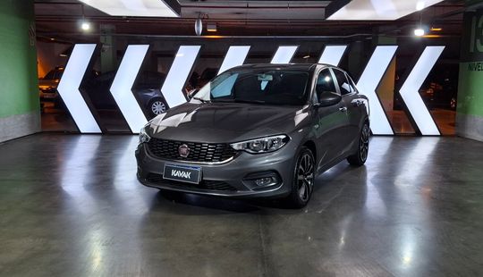 Fiat • Tipo