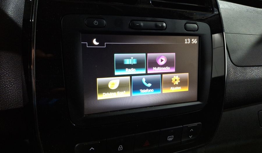 Renault Kwid 1.0 ICONIC Hatchback 2022